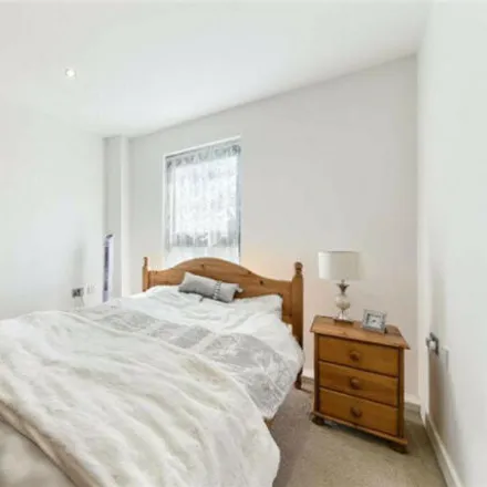 Image 7 - House Cleaning London, 14 Morden Road, London, SW19 3BJ, United Kingdom - Room for rent
