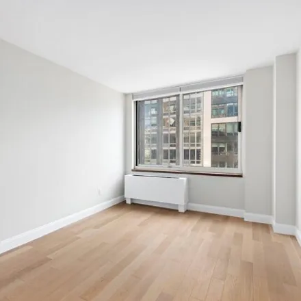Image 8 - The Alexandria, 201 West 72nd Street, New York, NY 10023, USA - Condo for sale