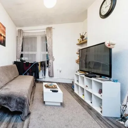 Image 4 - 38 St. George's Road, London, E7 8HY, United Kingdom - Townhouse for sale