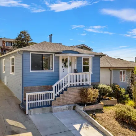 Buy this 2 bed house on Faith Tabernacle Assembly of God Church in Arden Avenue, South San Francisco