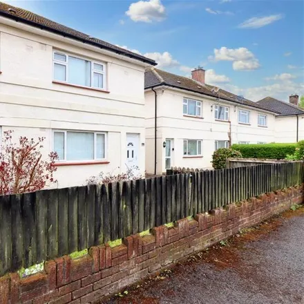 Image 2 - 33 Park Avenue, Rhiwderin, NP10 9FH, United Kingdom - Apartment for rent