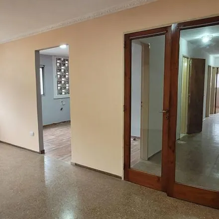 Rent this 3 bed apartment on La Peatonal in Deán Funes 385, Centro
