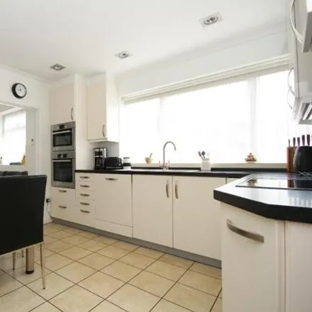 Image 6 - Leven Close, Bournemouth, BH4 9LP, United Kingdom - House for sale