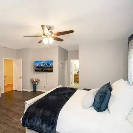 Rent this 5 bed house on Locust Grove in VA, 22508