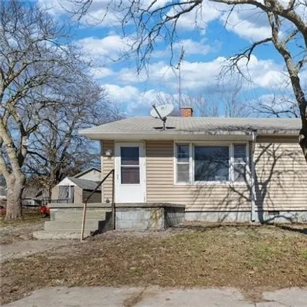 Buy this 2 bed house on 268 Lewis Street in Edgerton, Platte County