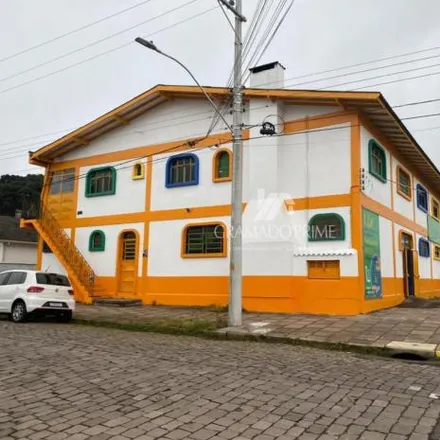 Buy this studio apartment on Rua Ignácio Saturnino de Moraes in Centro, Canela - RS