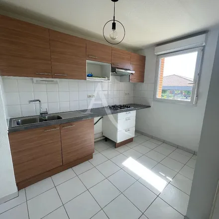 Rent this 3 bed apartment on 6 Avenue de Toulouse in 31320 Castanet-Tolosan, France