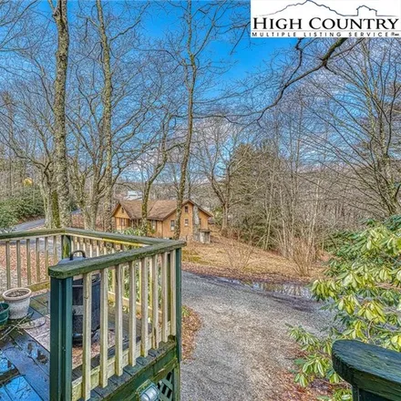 Image 5 - 328 Morningside Drive, Blowing Rock, NC 28605, USA - House for sale