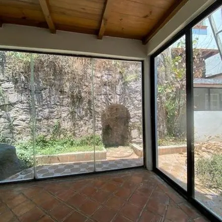 Rent this 3 bed house on Calle Fuente de Trevi 101 in Colonia San Miguel Tecamachalco, 53950 Ciudad Satélite