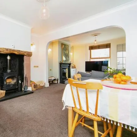 Image 3 - Mount Pleasant, Chester, CH4 8BN, United Kingdom - Townhouse for sale