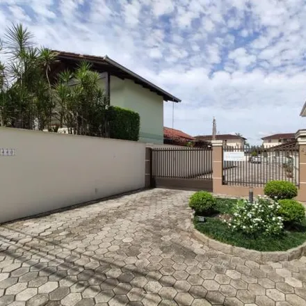Rent this 3 bed house on Rua Xanxerê 450 in Saguaçu, Joinville - SC