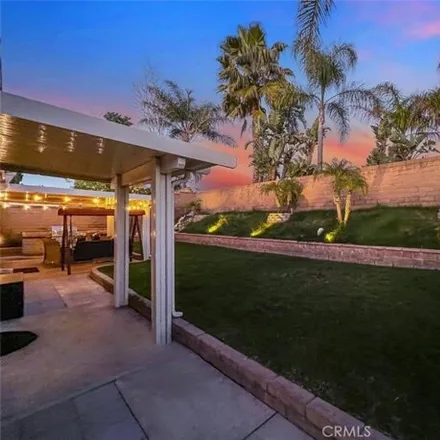 Image 2 - 4506 Avenida de Las Flores, Yorba Linda, CA 92886, USA - House for sale