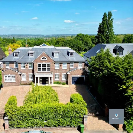 Rent this 7 bed house on Manor Road in Grange Hill, Chigwell