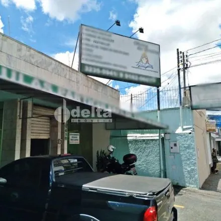Rent this studio house on Avenida João Pinheiro in Nossa Senhora Aparecida, Uberlândia - MG
