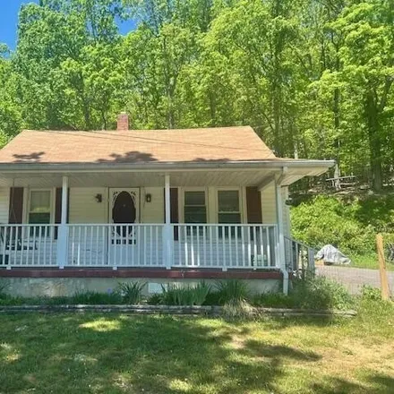 Buy this 3 bed house on 2295 Wildwood Road in Salem, VA 24153