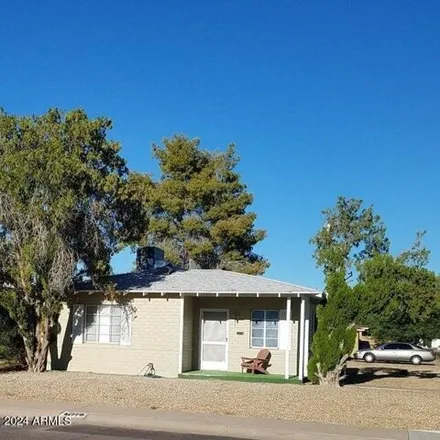 Rent this 3 bed house on 3017 North 15th Street in Phoenix, AZ 82158