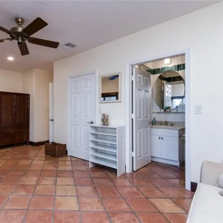 Image 6 - 381 Franklin Street, Hollywood, FL 33019, USA - Townhouse for sale