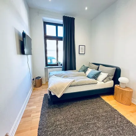 Rent this 2 bed apartment on Düppeler Straße 14 in 42107 Wuppertal, Germany