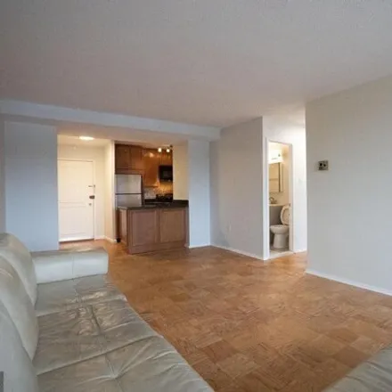 Image 7 - 1301 Delaware Avenue Southwest, Washington, DC 20024, USA - Condo for sale