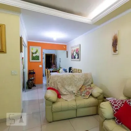 Buy this 3 bed apartment on Drogasil in Rua Gravata, Vila América