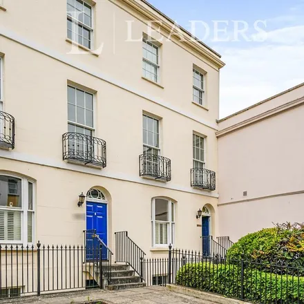 Image 1 - 54 Winchcombe Street, Cheltenham, GL52 2ND, United Kingdom - Apartment for rent
