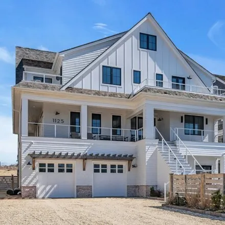 Rent this 6 bed house on 1170 Ocean Avenue in Mantoloking, Ocean County