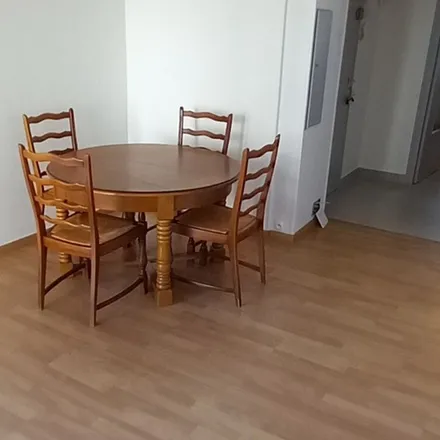 Rent this 3 bed apartment on 56 Avenue Aristide Briand in 38600 Fontaine, France