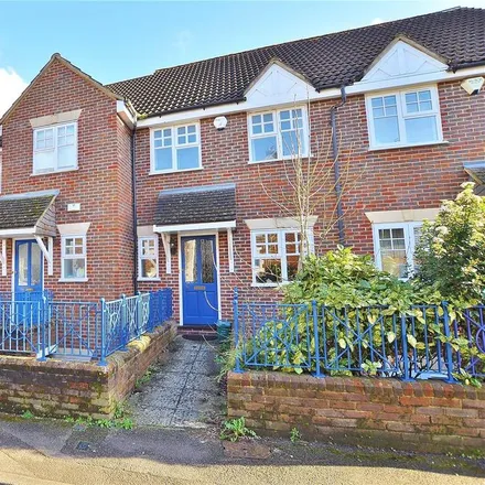 Rent this 4 bed townhouse on Parsonage Water Meadows in A3, Guildford