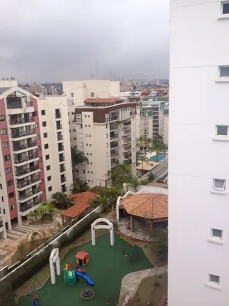 Rent this 1 bed apartment on São Paulo in Limoeiro, BR