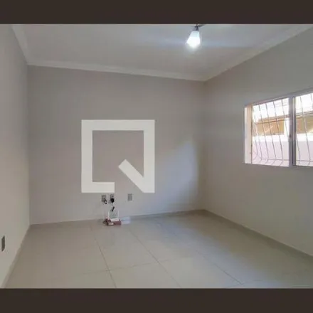 Image 1 - Rua Paris, Sede, Contagem - MG, 32043-028, Brazil - House for sale