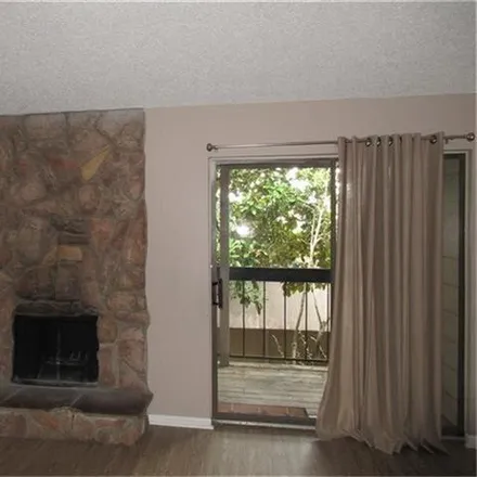Rent this 1 bed condo on 1001 Verret Lane in Harris County, TX 77090