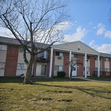 Buy this 2 bed condo on 660 Marilyn Avenue in Glendale Heights, IL 60139