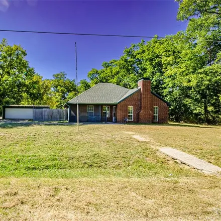 Image 1 - 106 South Taylor Street, Ladonia, Fannin County, TX 75449, USA - House for rent