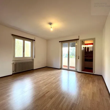 Image 2 - Morbio Inferiore, Piano, Via Francesco Chiesa, 6835 Circolo di Balerna, Switzerland - Apartment for rent