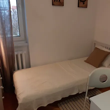 Rent this 5 bed apartment on Kinowa 25 in 04-030 Warsaw, Poland