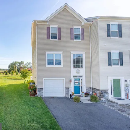 Buy this 3 bed townhouse on 1598 Goldeneye Court in Village of Cantebury, New Castle County