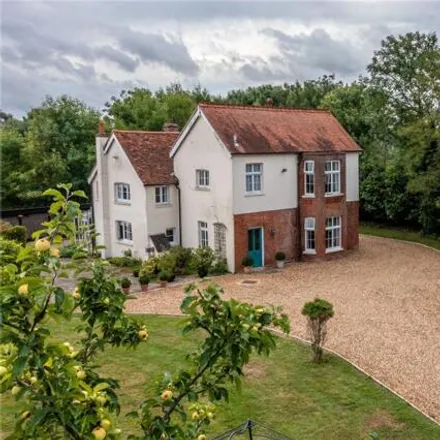 Image 1 - New Barns Farm, Epping Road, Tylers Cross, CM19 5DW, United Kingdom - Apartment for sale