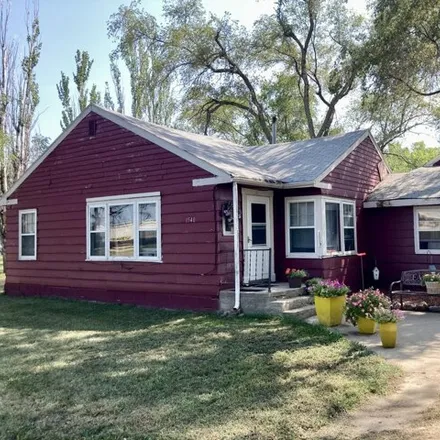 Buy this 3 bed house on 1474 Old Highway 14 in Huron, SD 57350