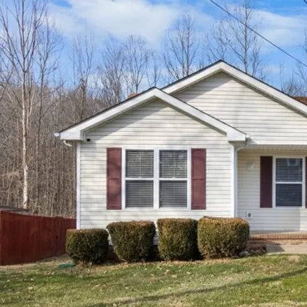 Buy this 3 bed house on 719 Anita Court in Clarksville, TN 37042