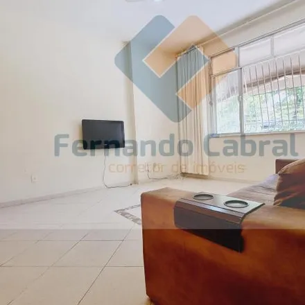 Rent this 2 bed apartment on Rua Gavião Peixoto 182 in Icaraí, Niterói - RJ
