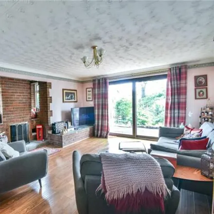 Image 3 - Wilmslow Road, Manchester, M20 2AU, United Kingdom - House for sale