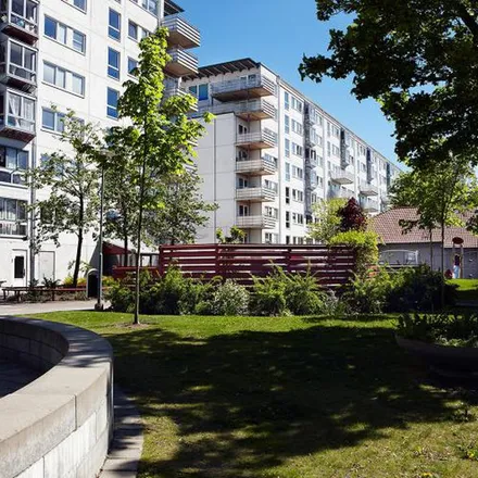 Rent this 1 bed apartment on Oreganogatan in 424 41 Göteborgs Stad, Sweden