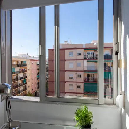 Rent this 1studio apartment on Oficina de Correos in Carrer del Poeta Mas i Ros, 20