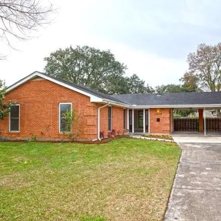 Rent this 3 bed house on 4416 Page Drive in Metairie, LA 70003