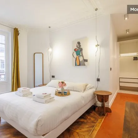 Image 2 - 36 Rue Ballu, 75009 Paris, France - Apartment for rent