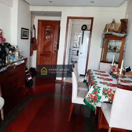 Buy this 2 bed apartment on Rua Antônio Passarela in São Mateus, Juiz de Fora - MG