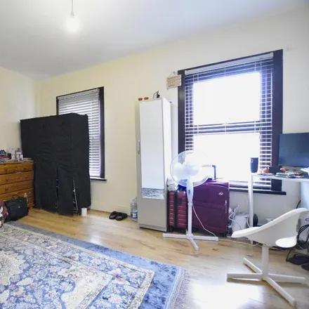 Rent this 1 bed apartment on Creighton Avenue in London, E6 3DT