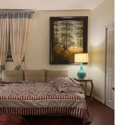 Rent this 2 bed apartment on Salem in VA, 24153