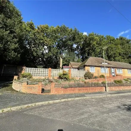 Buy this 5 bed house on Yeovil Road in Farnborough, GU14 6EX