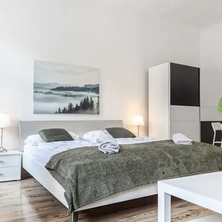 Rent this 2 bed apartment on Grenzgasse 18 in 1150 Vienna, Austria